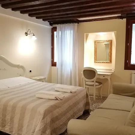 Ca' Venere Apartments Cannaregio-2